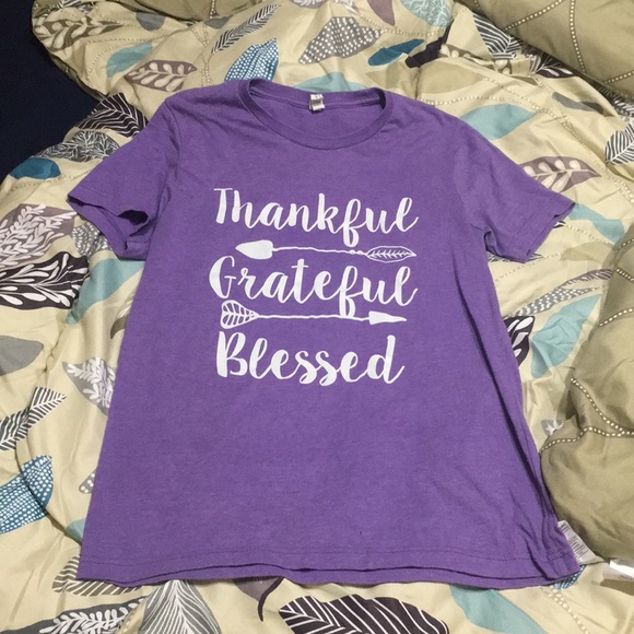 Cute T-shirt - Picture 1 of 5